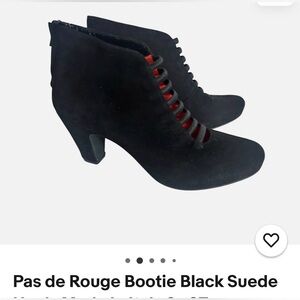 NEW Pas de Rouge Black Suede Booties 9.5